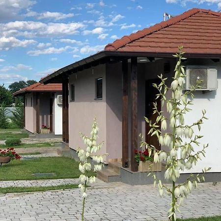 Konak Nestor Bungalows Σκόπια Εξωτερικό φωτογραφία