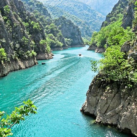 Konak Nestor Bungalows Σκόπια Εξωτερικό φωτογραφία