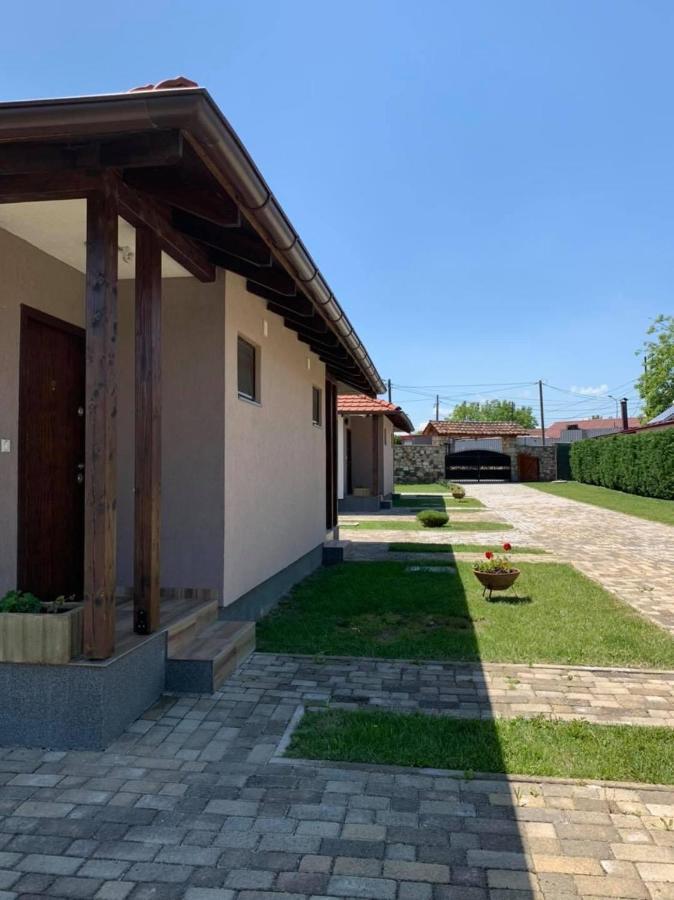 Konak Nestor Bungalows Σκόπια Εξωτερικό φωτογραφία